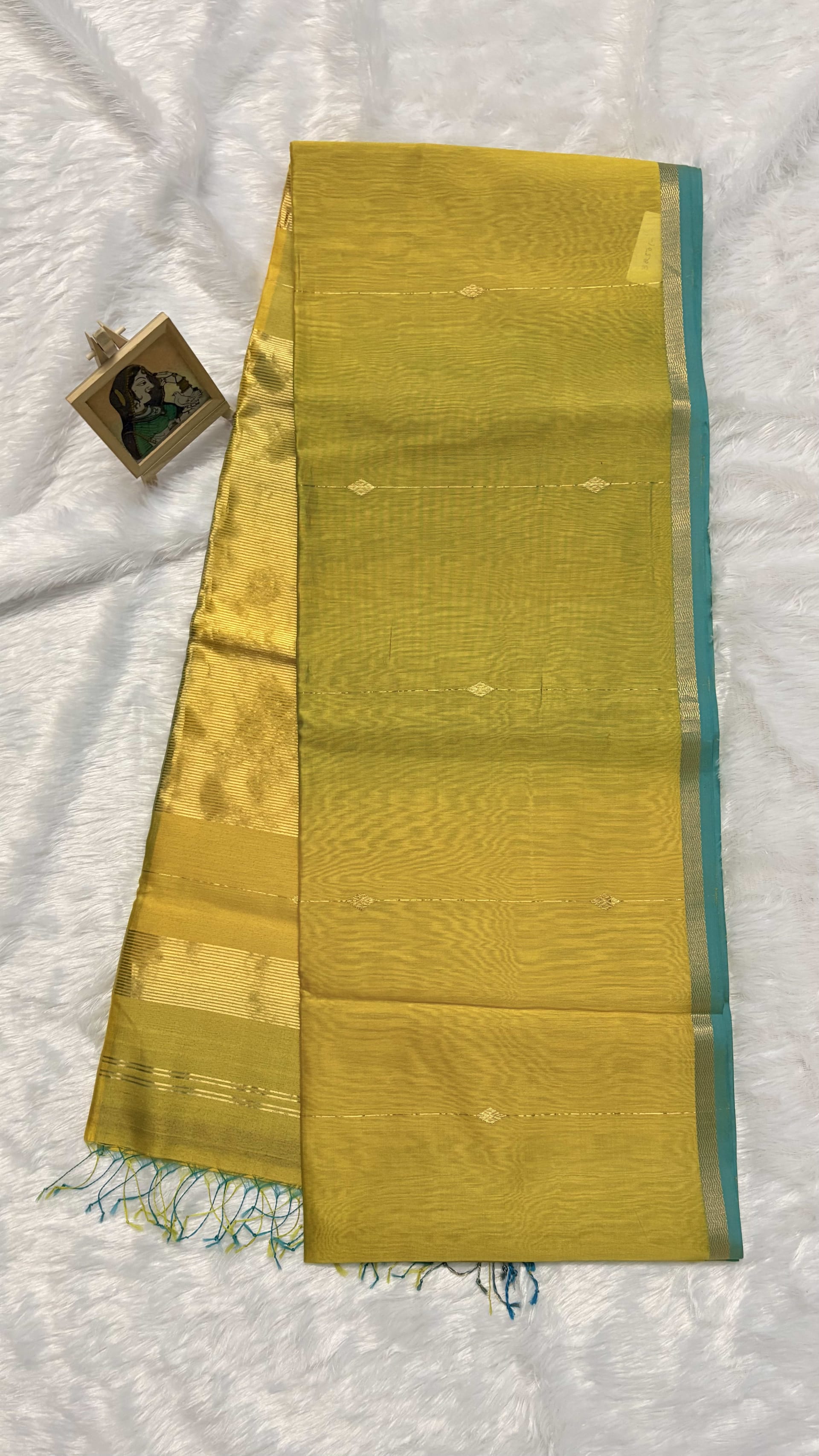 Pure Maheshwari Cotton Silk Saree - Yellow and Blue — Yellow Maheshwari Cotton Silk saree
