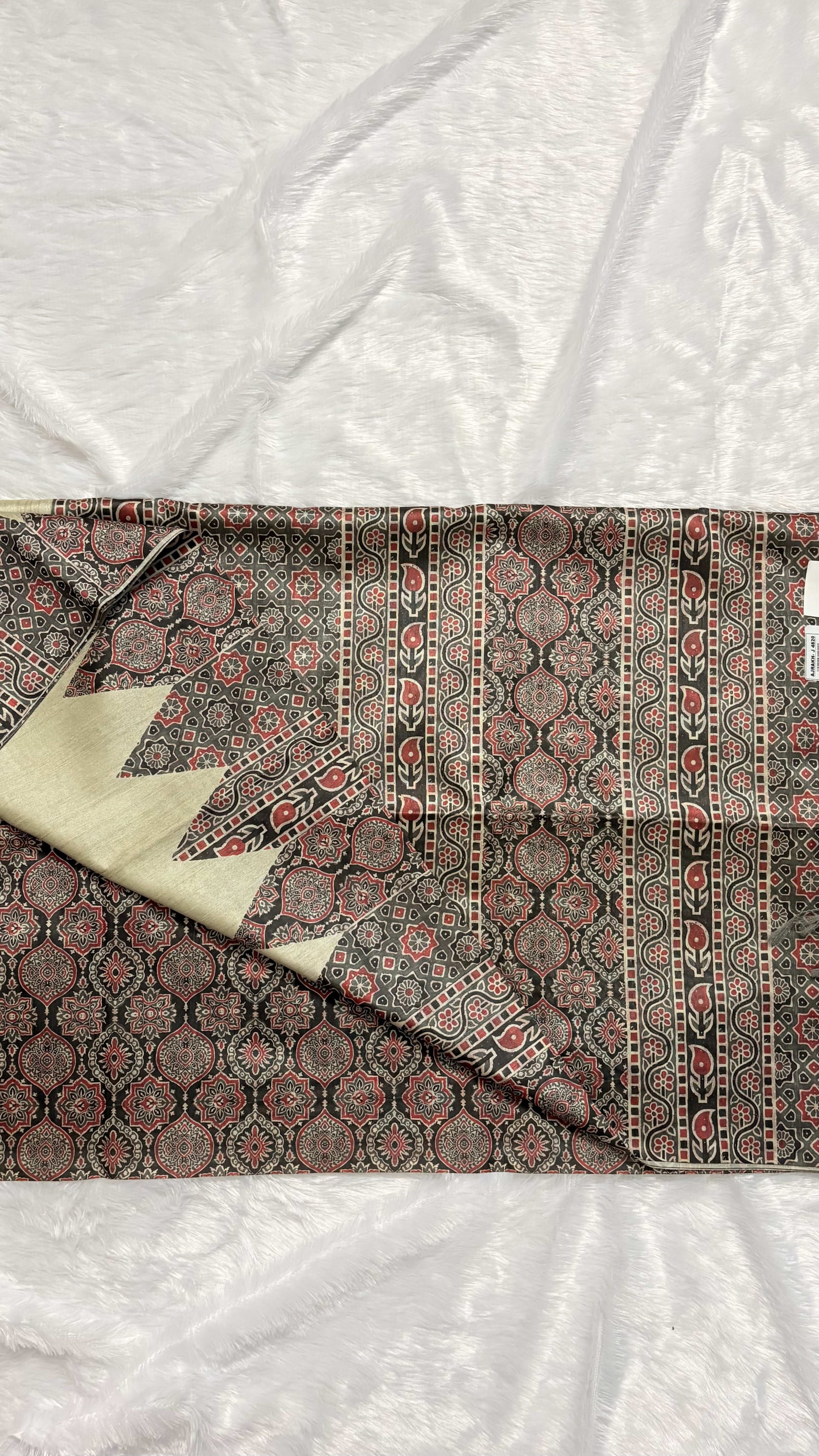 Semi tussar saree with Ajrakh prints - Grey — Black/Grey Ajrakh Tussar saree