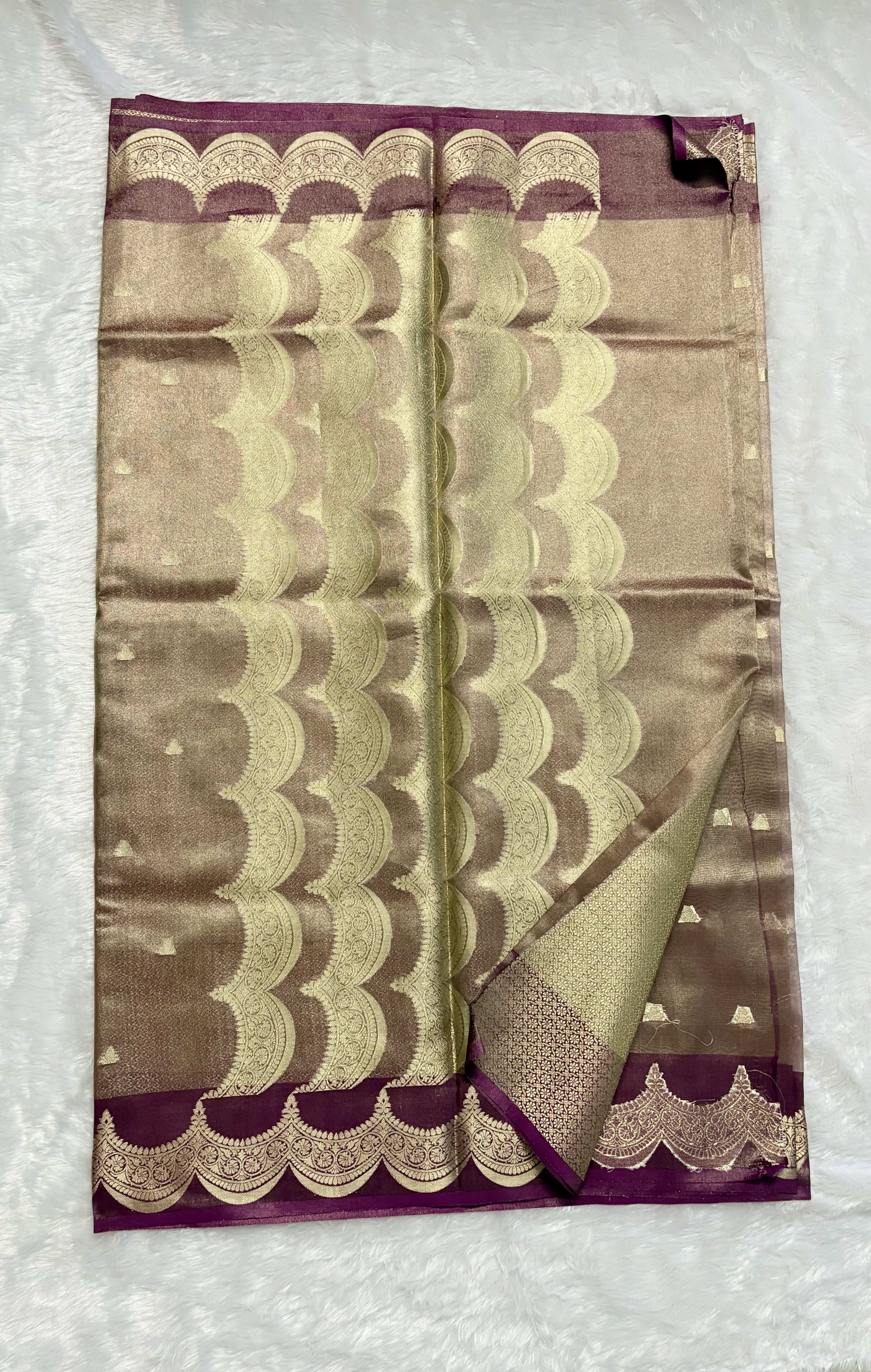 Tissue silk saree with Scallop border - Pink — Pink/Peach Banarasi Tissue saree