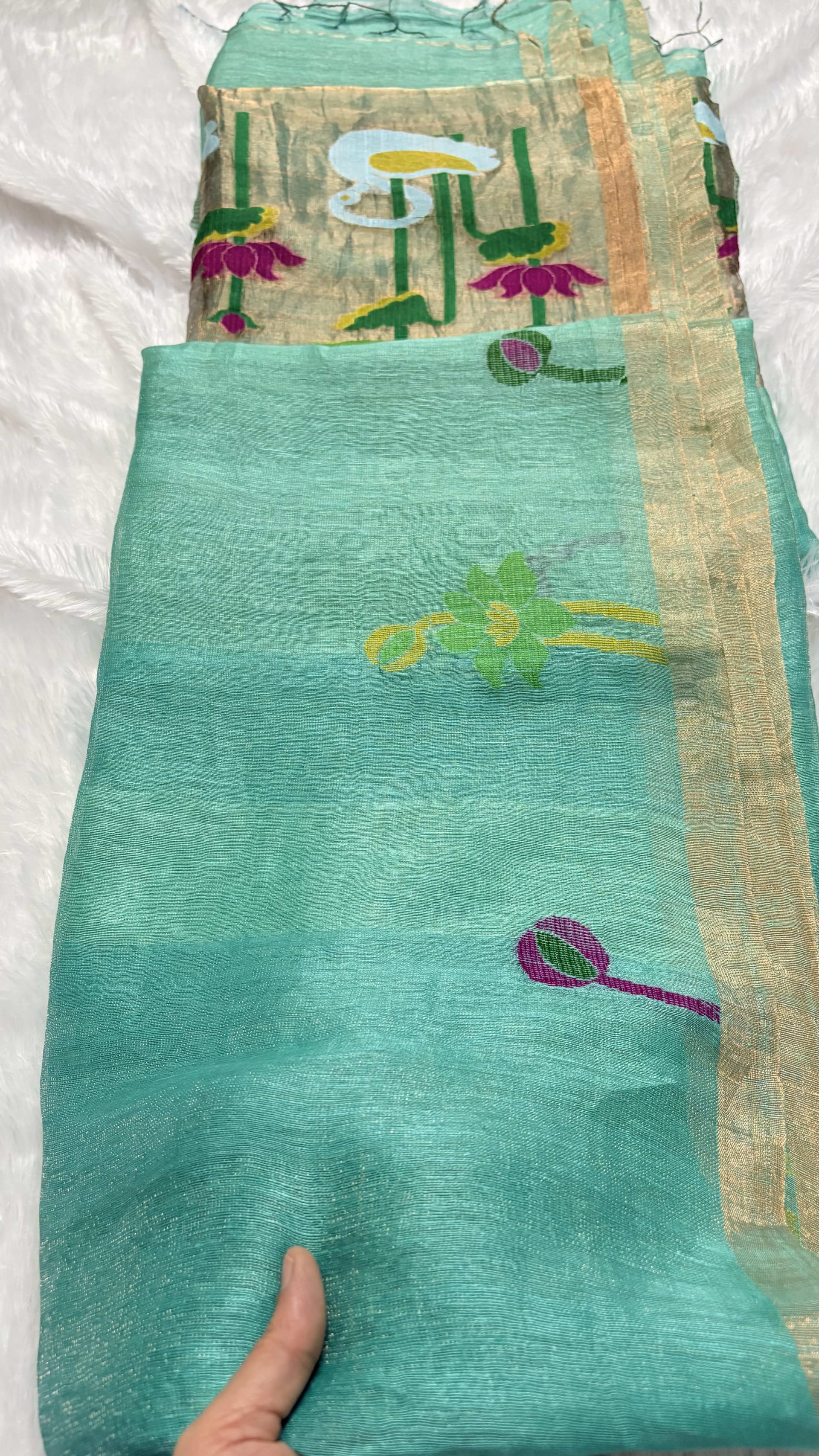 Pure Silk Linen saree with Jamdani Pallu - Rama Green — Green Chanderi Linen saree