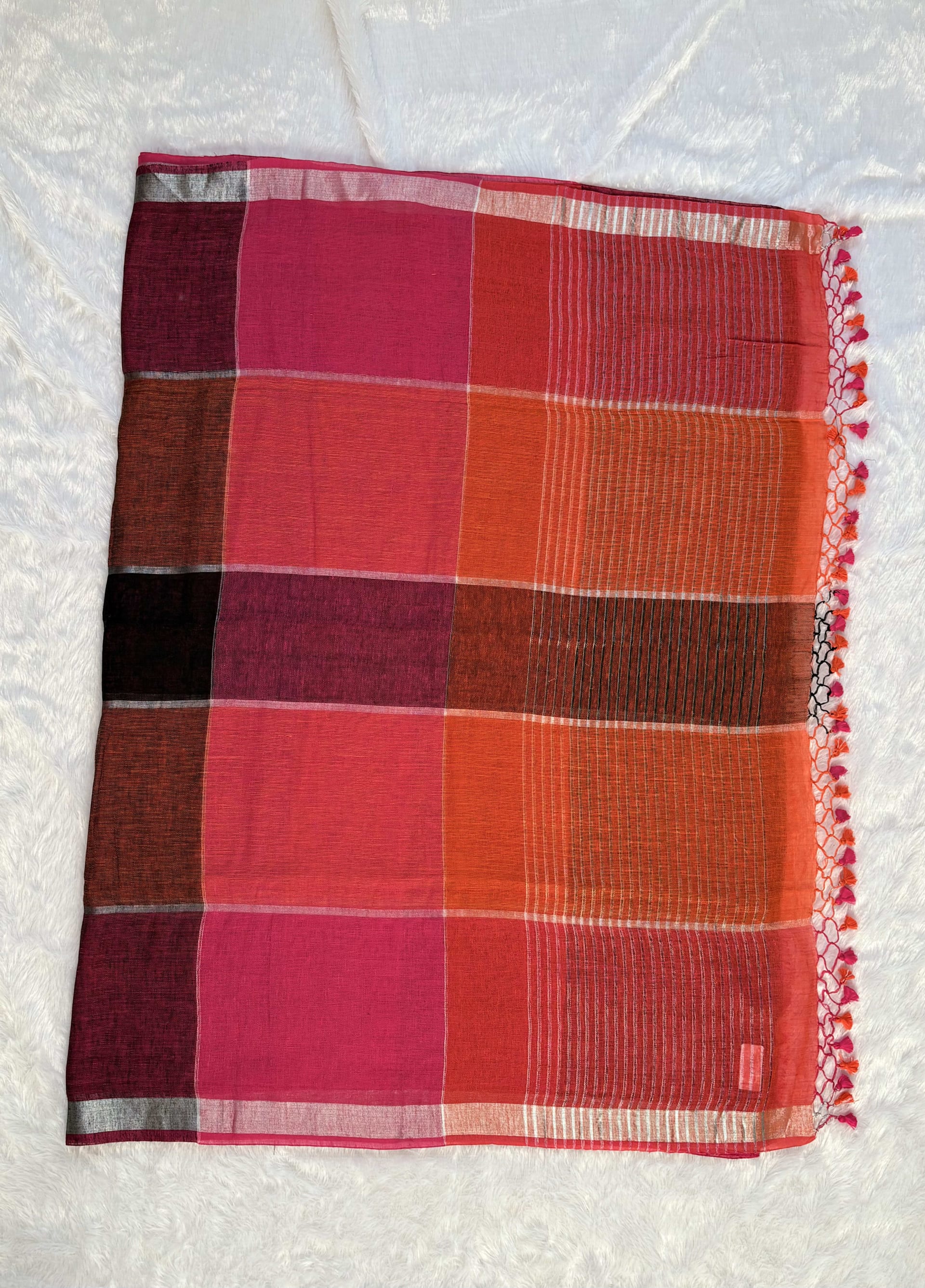 Linen Sarees with Big Checks - Red — Red/Maroon Chanderi Linen saree