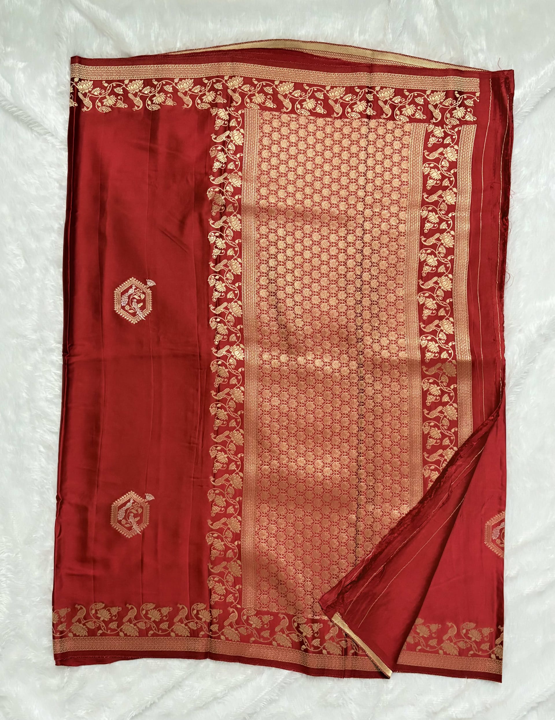 Mashru Silk Saree Self - Red — Red/Maroon Banarasi Mashru saree