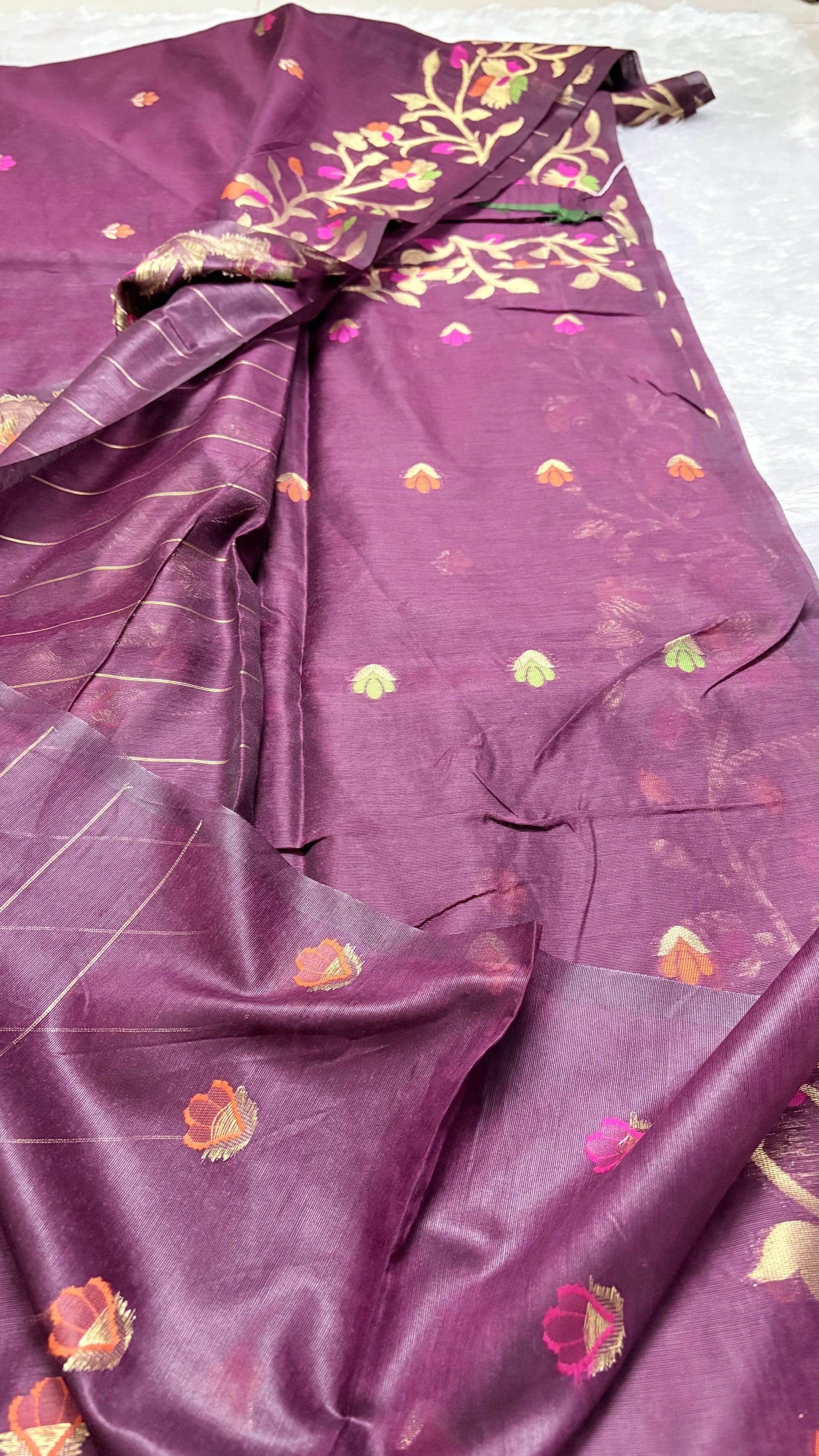 Linen Cotton saree with butta Jamdani weave - Maroon — Red/Maroon Jamdani Linen saree