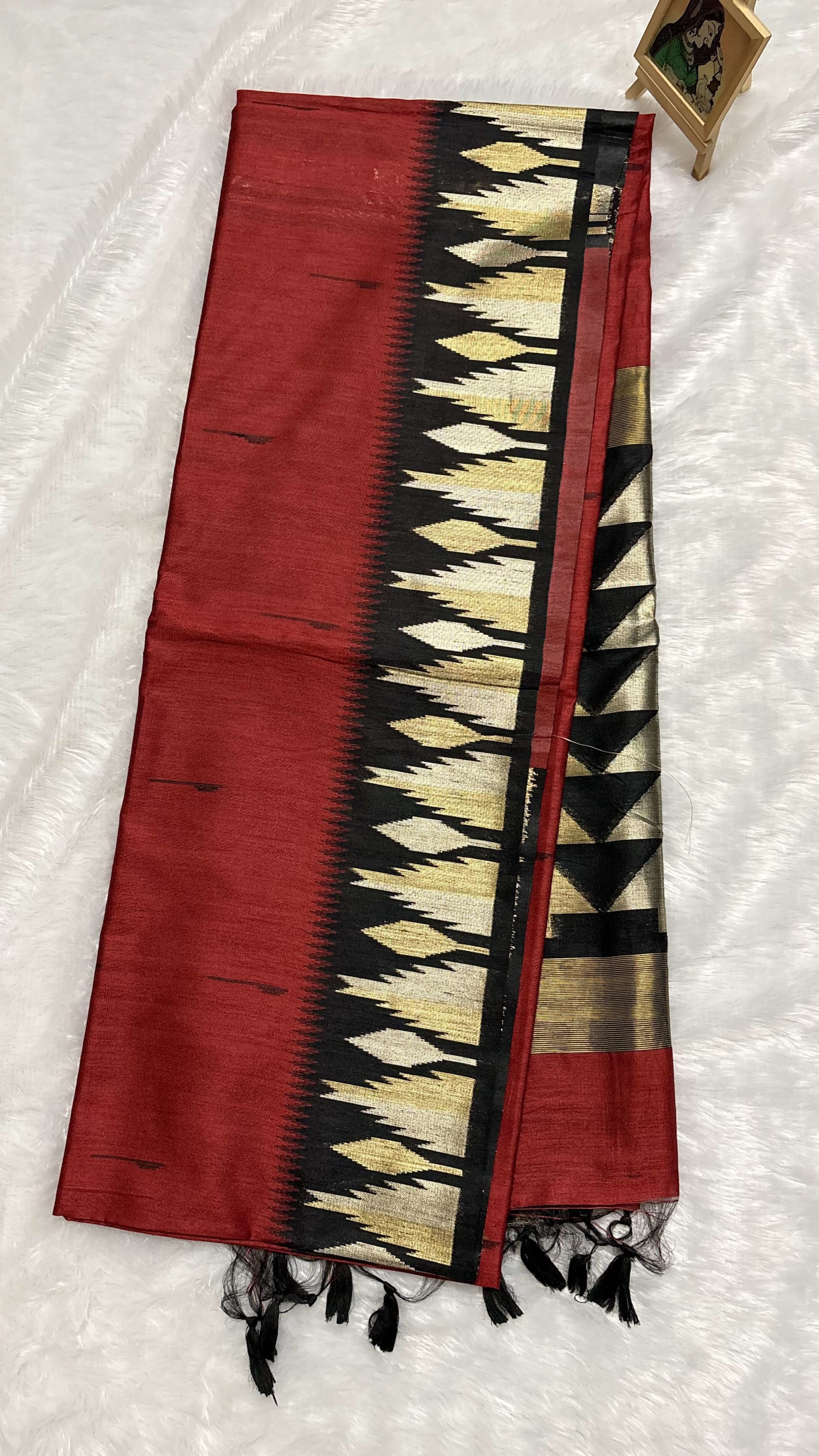 Raw Silk with Temple Border Red — Red/Maroon Jamdani Raw Silk saree