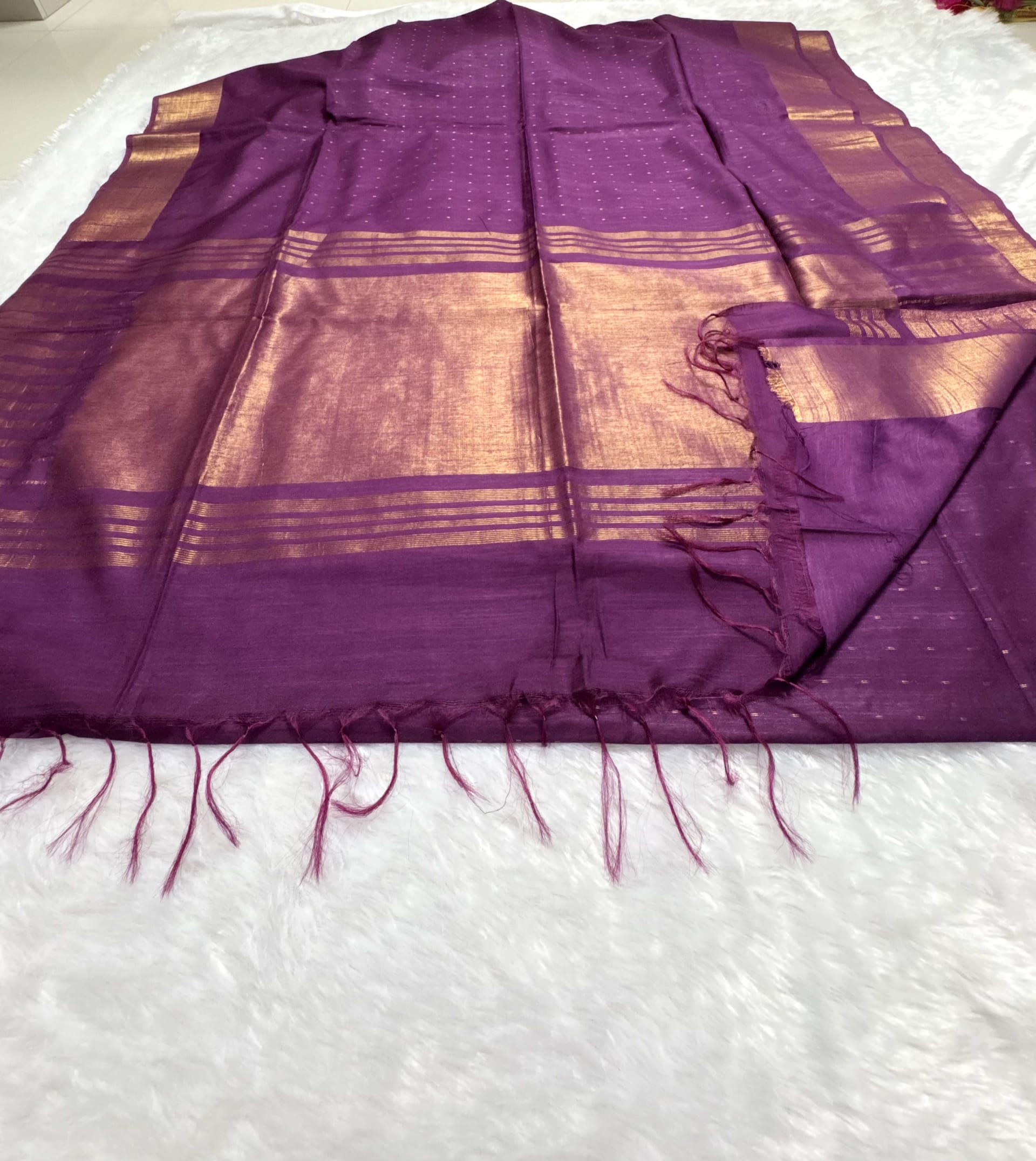 Slub Linen cotton saree with thousand butta Wine — Wine/Magenta Chanderi Linen saree