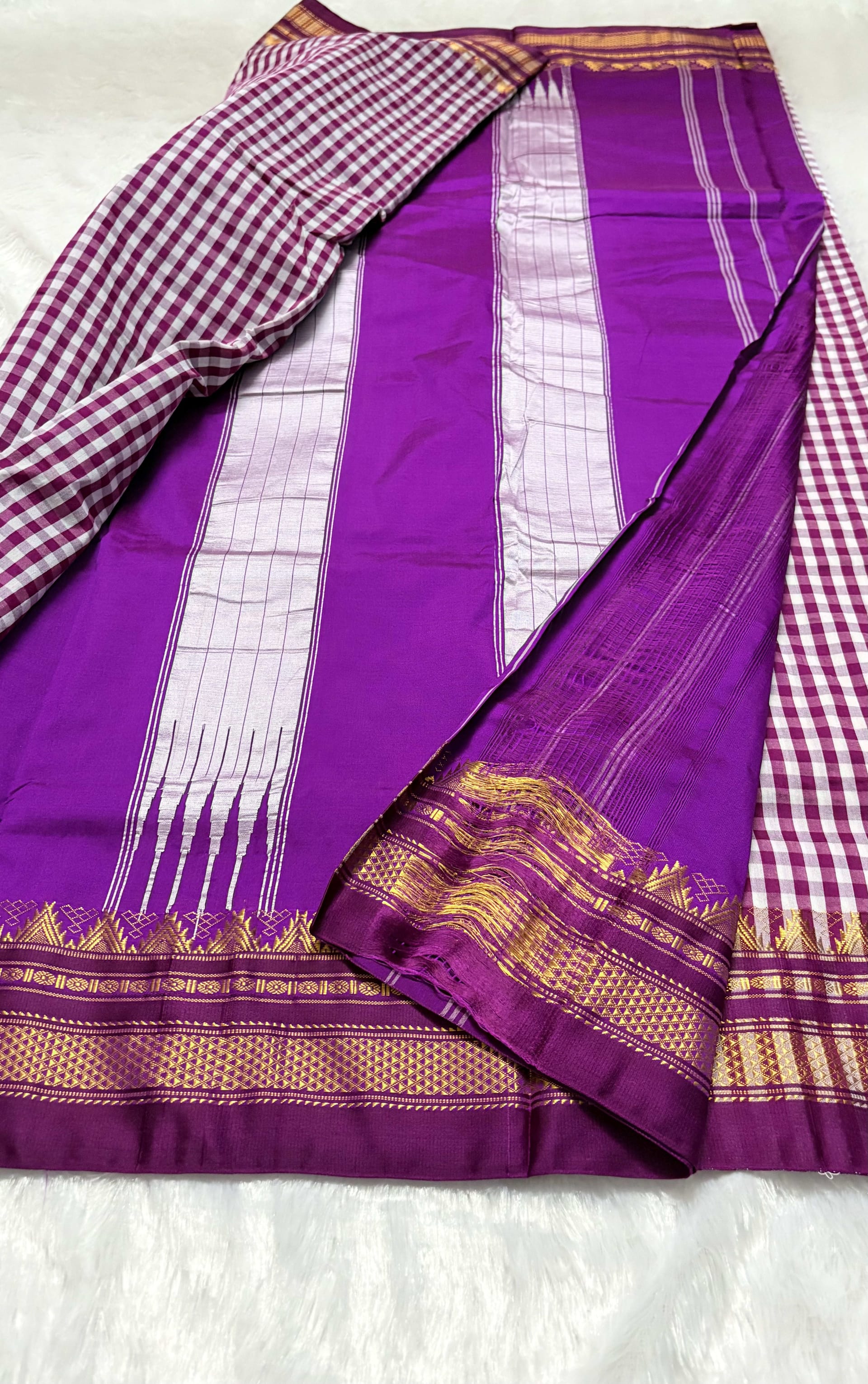 Ilkal Tam Tam Checks cotton silk saree Magenta — Wine/Magenta Chanderi Cotton Silk saree